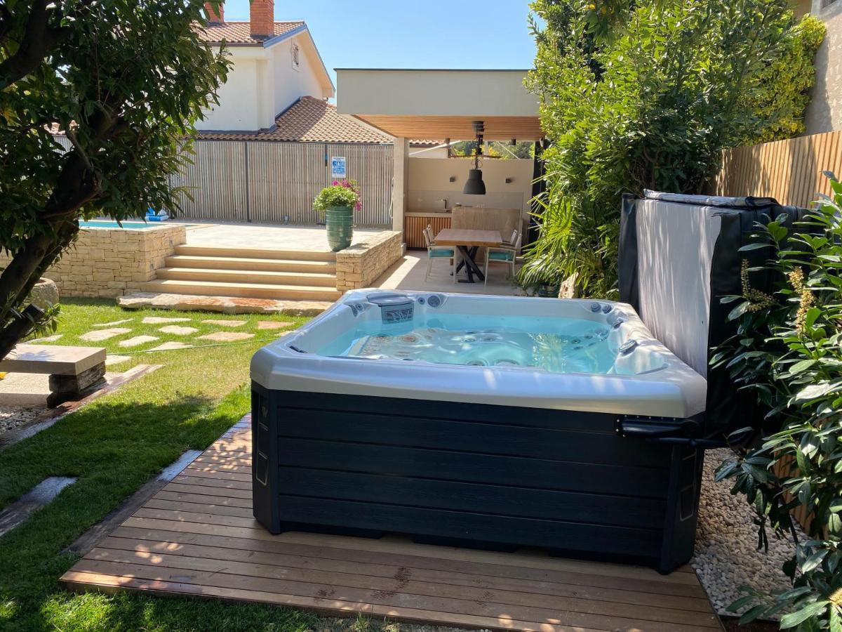 Residence Pecek Novigrad Istria 外观 照片